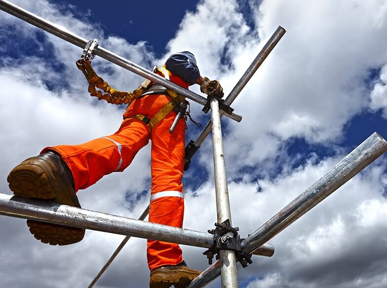 A man working safely at heights